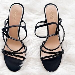 Badgley Mischka Jewel Black Heels Elegant Design